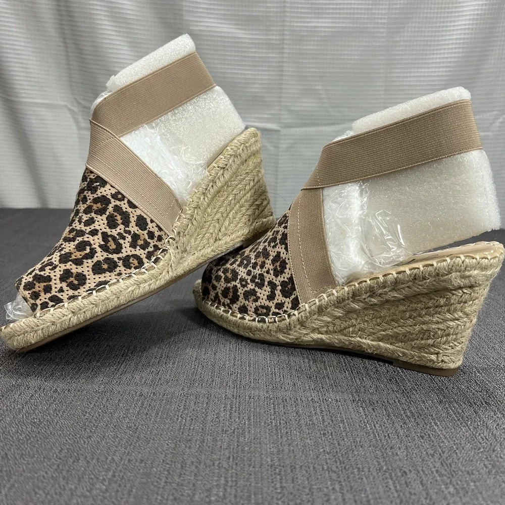 Vintage 7‎ Eight Leopard Print Woven Wedge Ankle Strap Size 7 M Women's Shoes